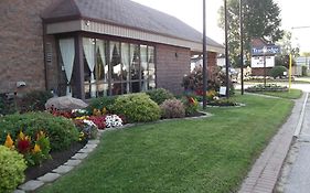 Travelodge By Wyndham North Bay Lakeshore